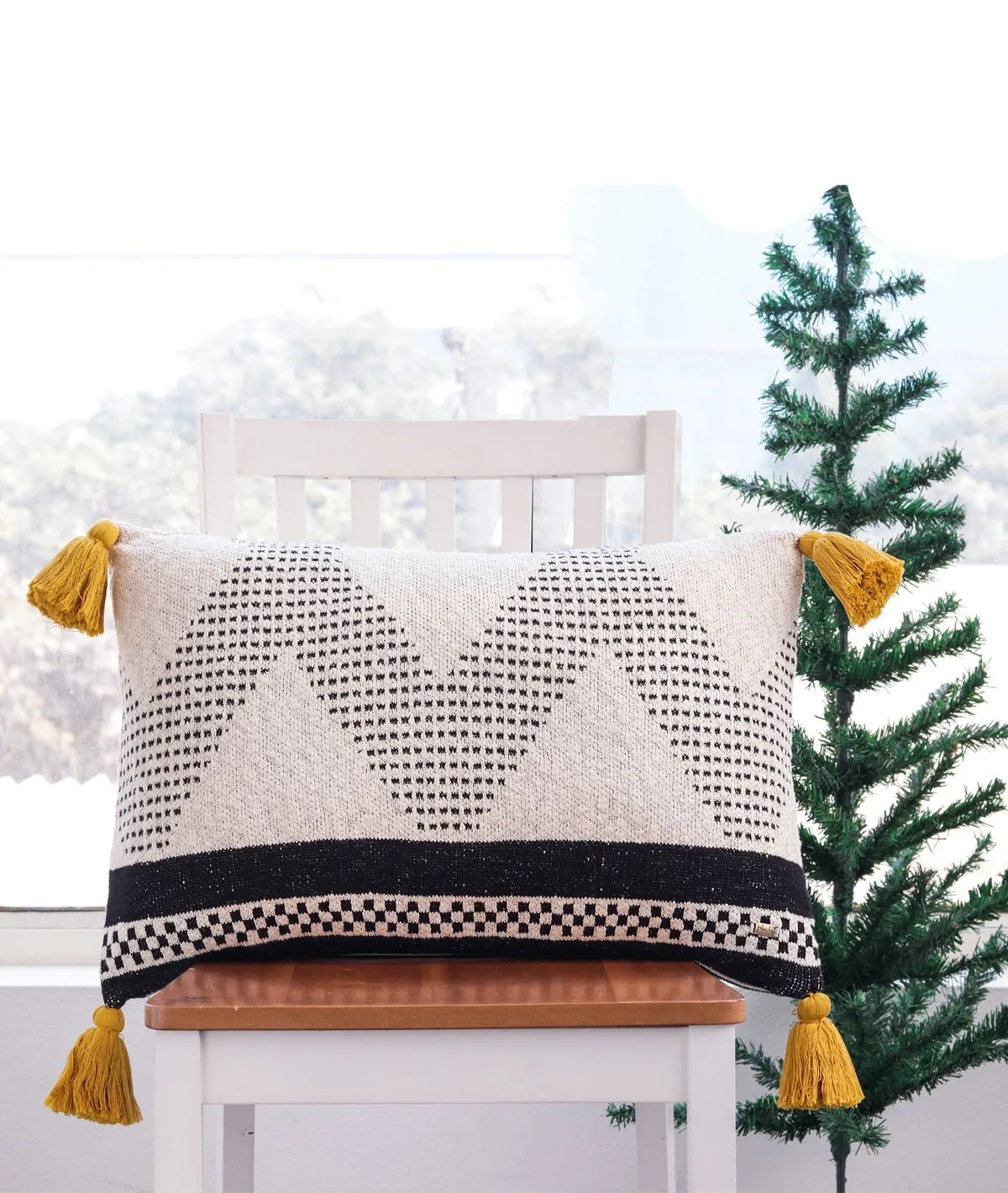 Diamond Cotton Knitted Decorative Natural, Black And Mustard Color 16 x 24 Inches Pillow Covers