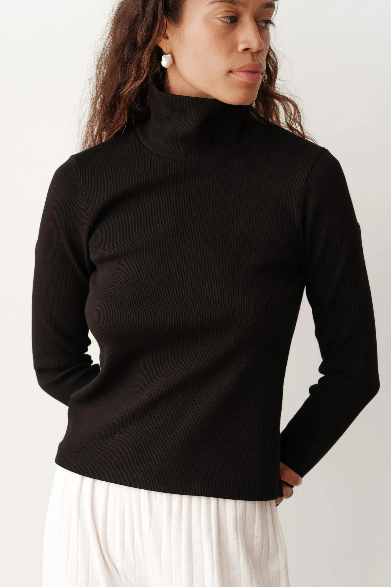 DONNI. The Rib Turtleneck 1004015