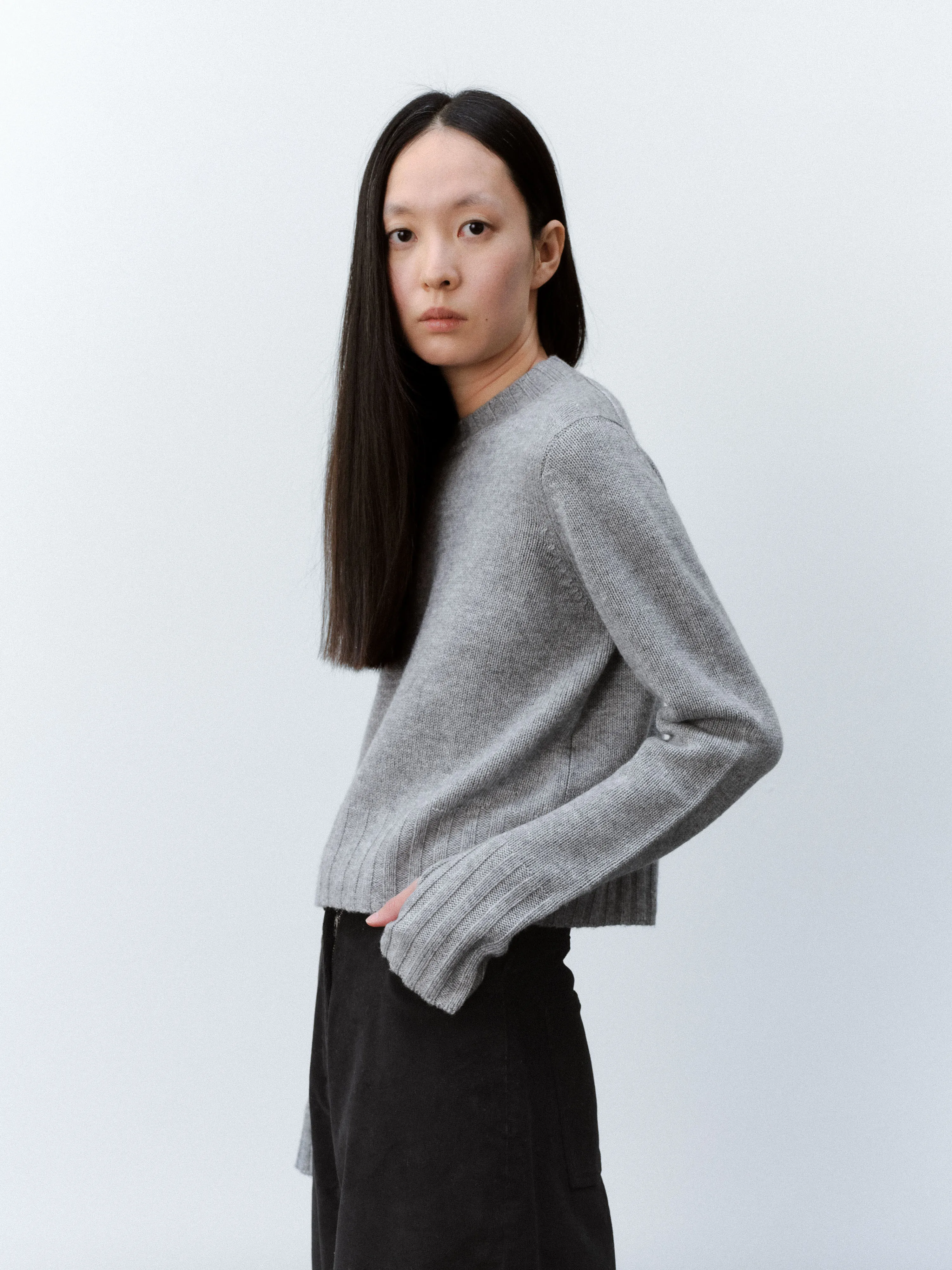 (WOMEN) LEVI CASHMERE WOOL KNIT (BLACK)